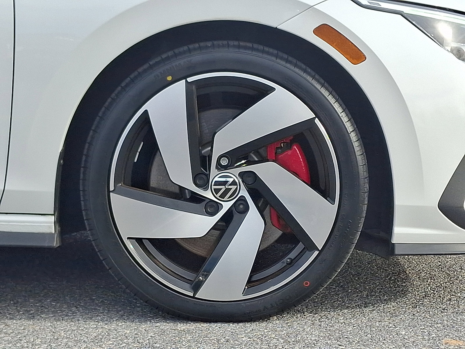 Used 2024 Volkswagen GTI S image 8