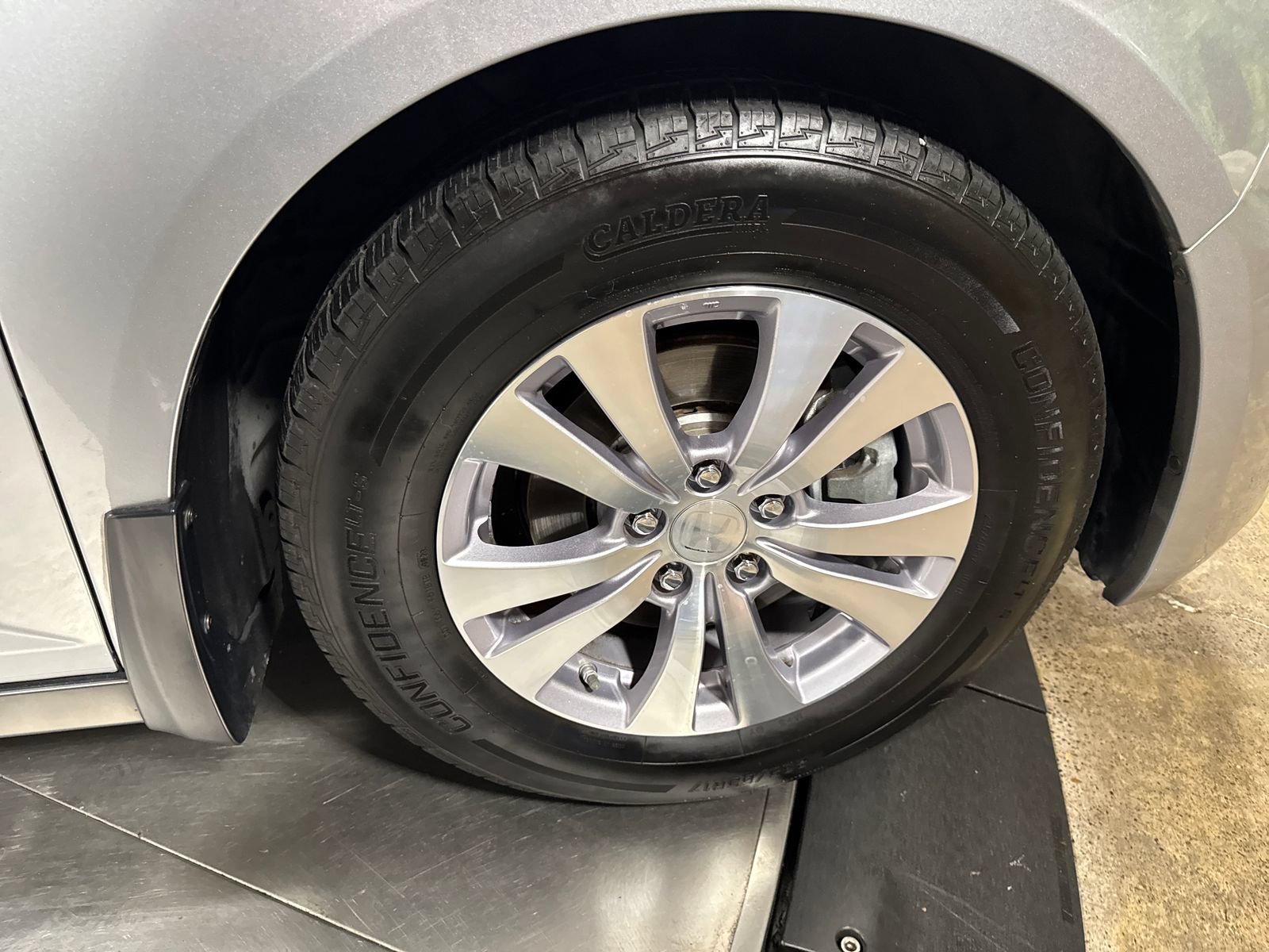 Used 2016 Honda Odyssey EX-L image 40