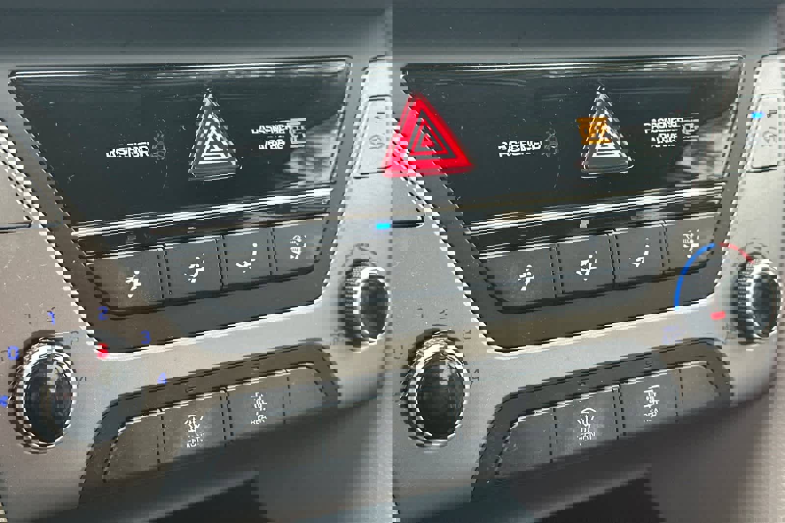 Used 2017 Hyundai Elantra SE image 19