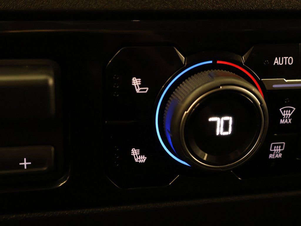 Used 2025 Chevrolet Silverado 1500 LT image 48