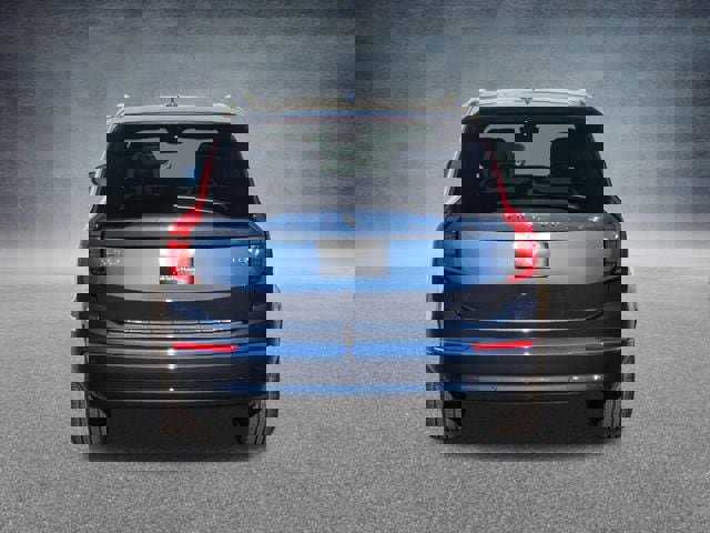 New 2026 Volvo XC90 T8 Plus w/ Protection Package image 4