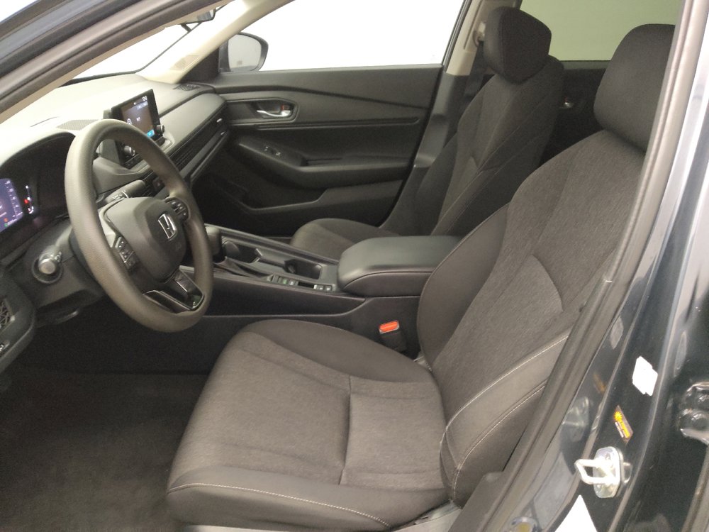 Used 2024 Honda Accord EX image 17
