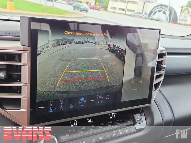 Certified 2026 Toyota Tundra Platinum AWD/4WD image 9