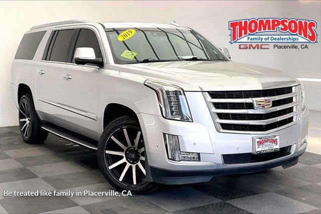 Used 2019 Cadillac Escalade ESV Luxury AWD/4WD image 1