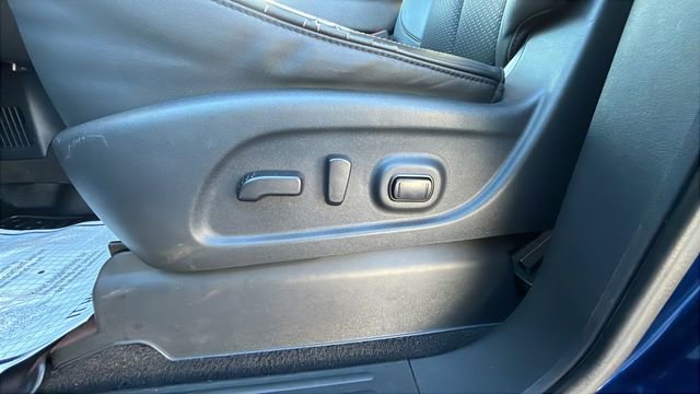 Used 2019 Nissan Titan PRO-4X image 24