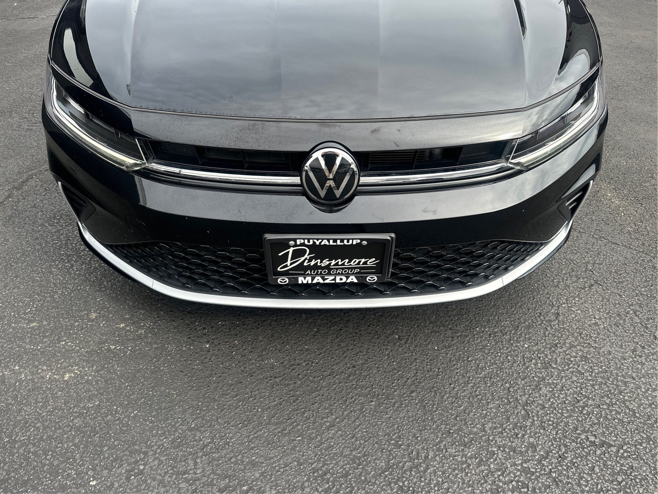 Used 2025 Volkswagen Jetta SE FWD image 24