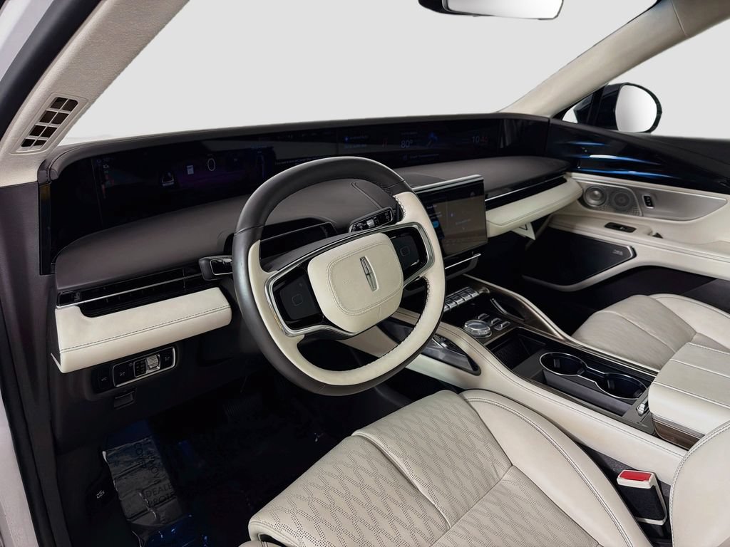 Certified 2024 Lincoln Nautilus Black Label w/ Jet Appearance Package (87T) AWD/4WD image 9