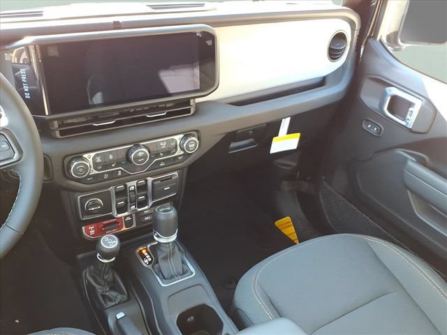 New 2026 Jeep Wrangler Unlimited Sport AWD/4WD image 14