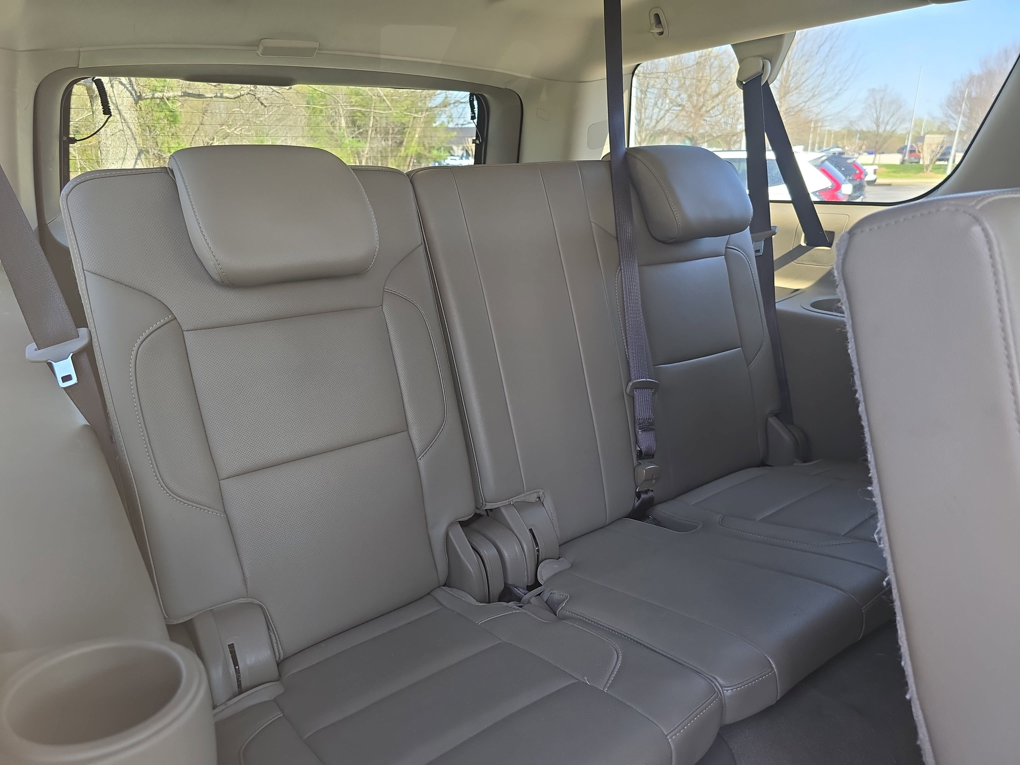 Used 2019 GMC Yukon XL SLT w/ Open Road Package image 13
