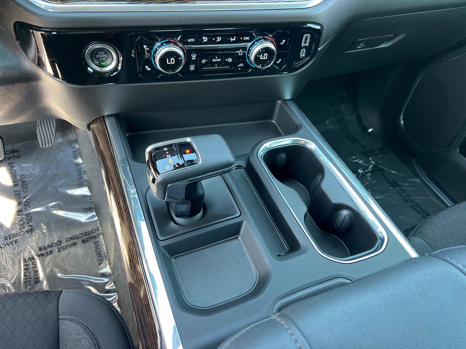 Used 2024 GMC Sierra 1500 Elevation AWD/4WD image 30