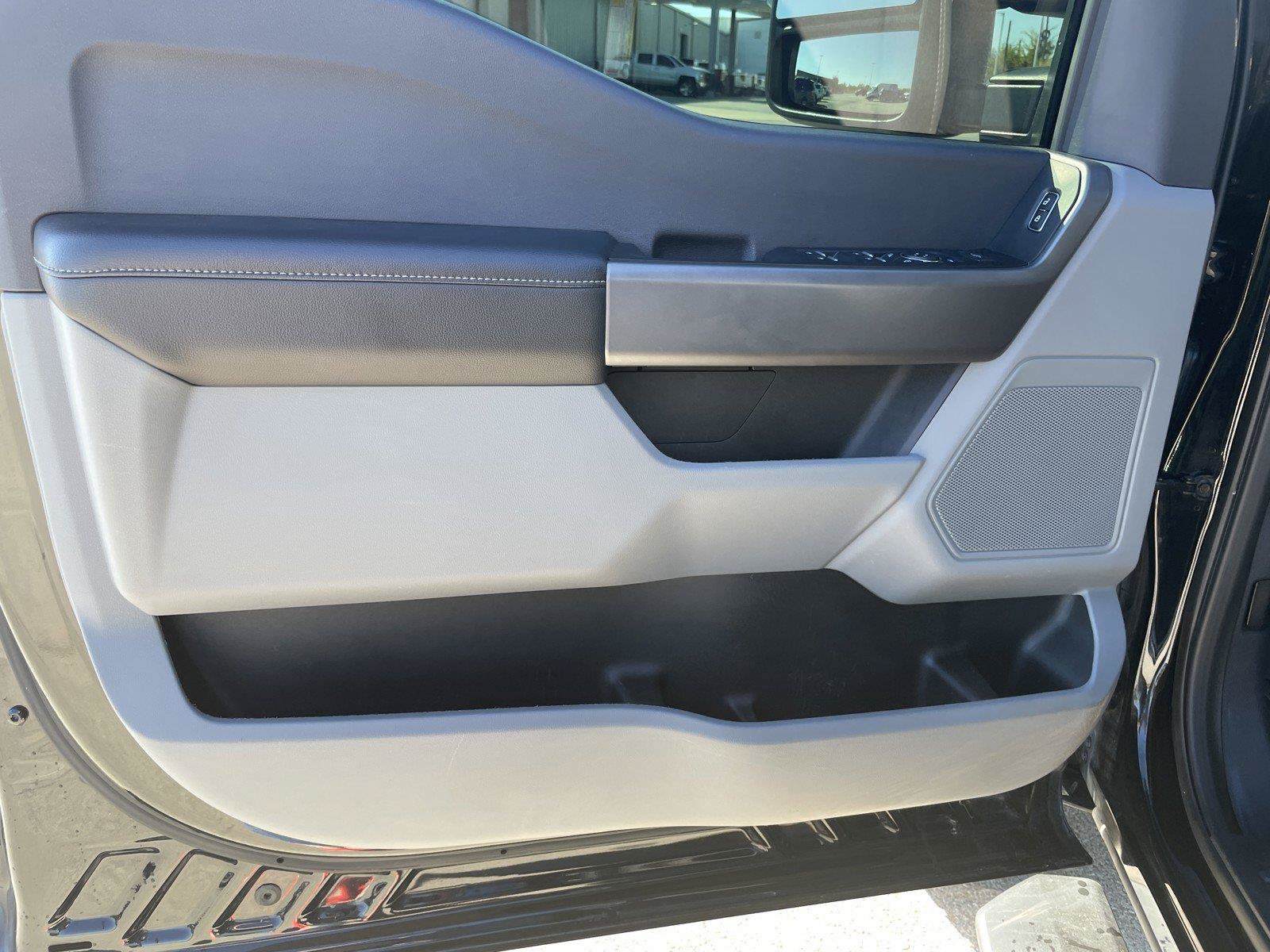 Used 2024 Ford F350 XLT w/ 360-Degree Camera Package AWD/4WD image 22