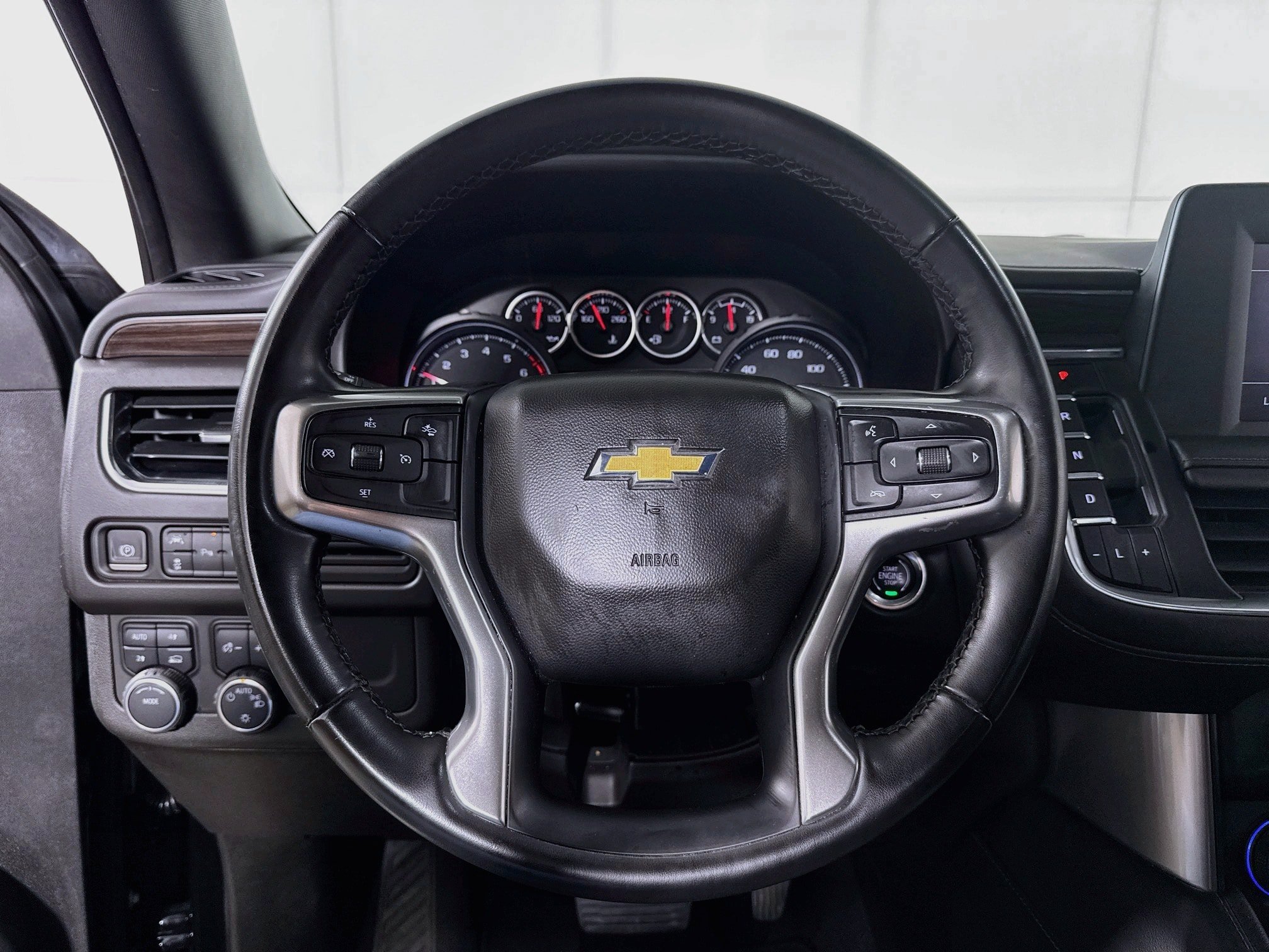 Used 2023 Chevrolet Suburban LS AWD/4WD image 13