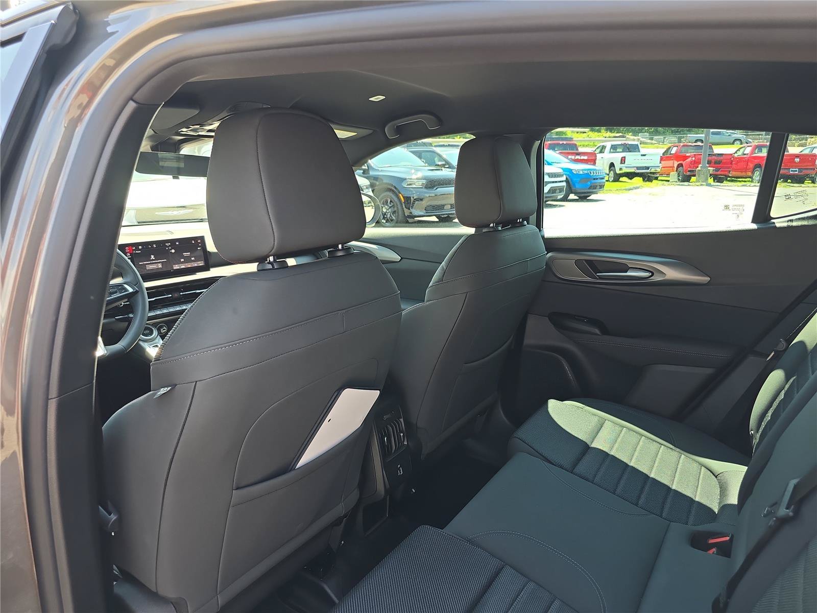 Used 2024 Dodge Hornet GT AWD/4WD image 16