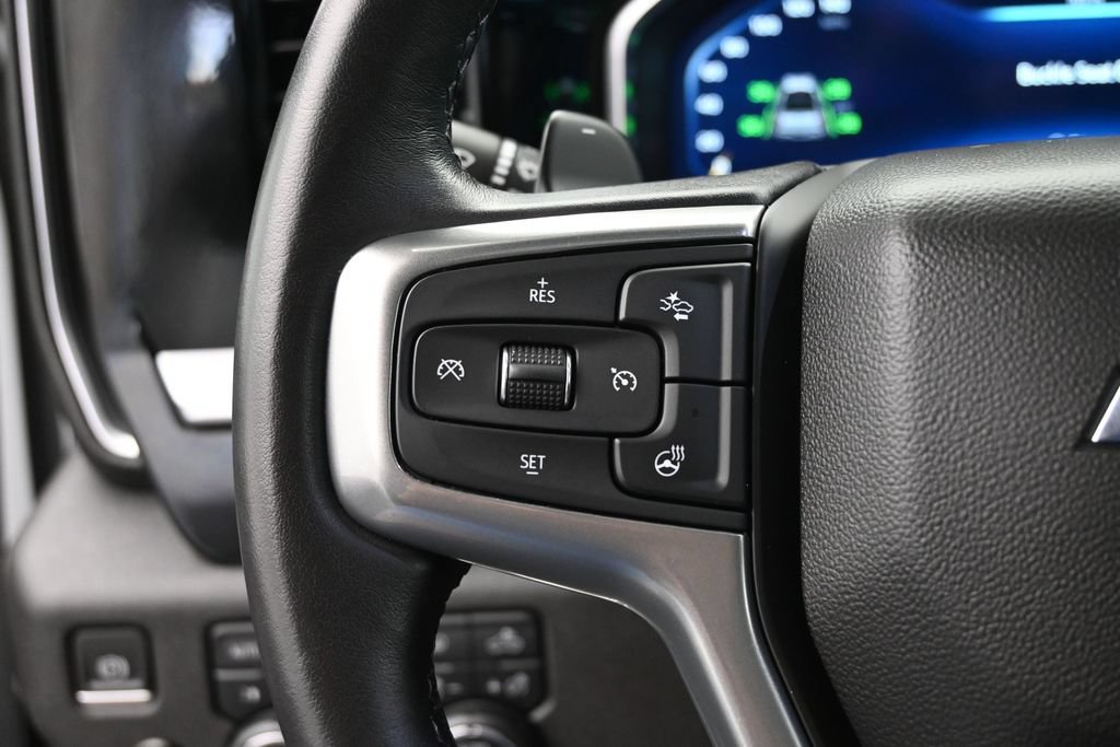 Used 2022 Chevrolet Silverado 1500 RST AWD/4WD image 36