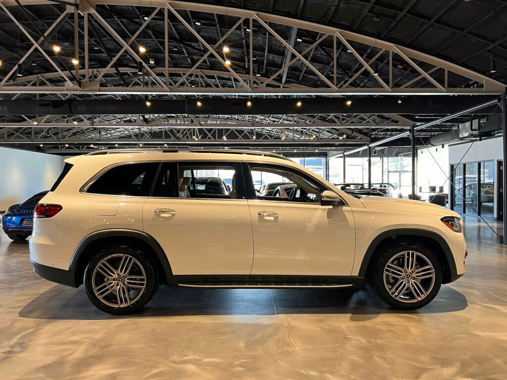 Used 2021 Mercedes-Benz GLS 450 4MATIC image 6