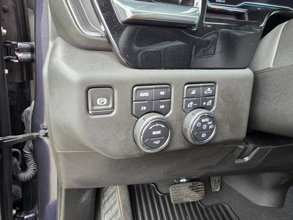 Used 2024 Chevrolet Silverado 2500 LTZ image 35