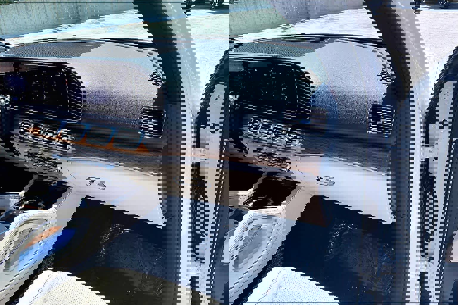 Used 2026 Mercedes-Benz GLE 350 4MATIC image 19