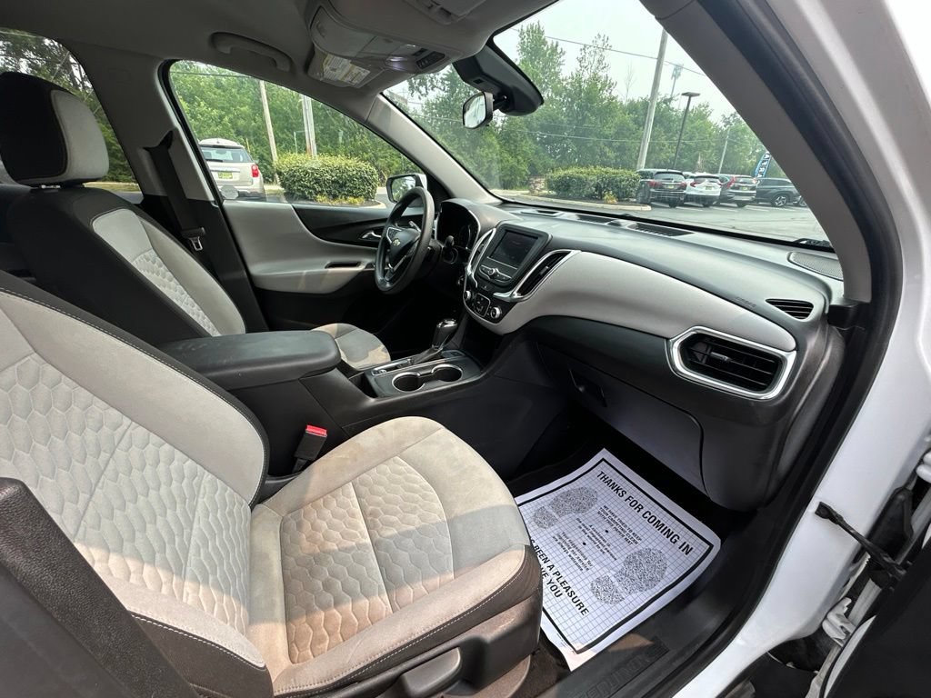 Used 2020 Chevrolet Equinox LT AWD/4WD image 35