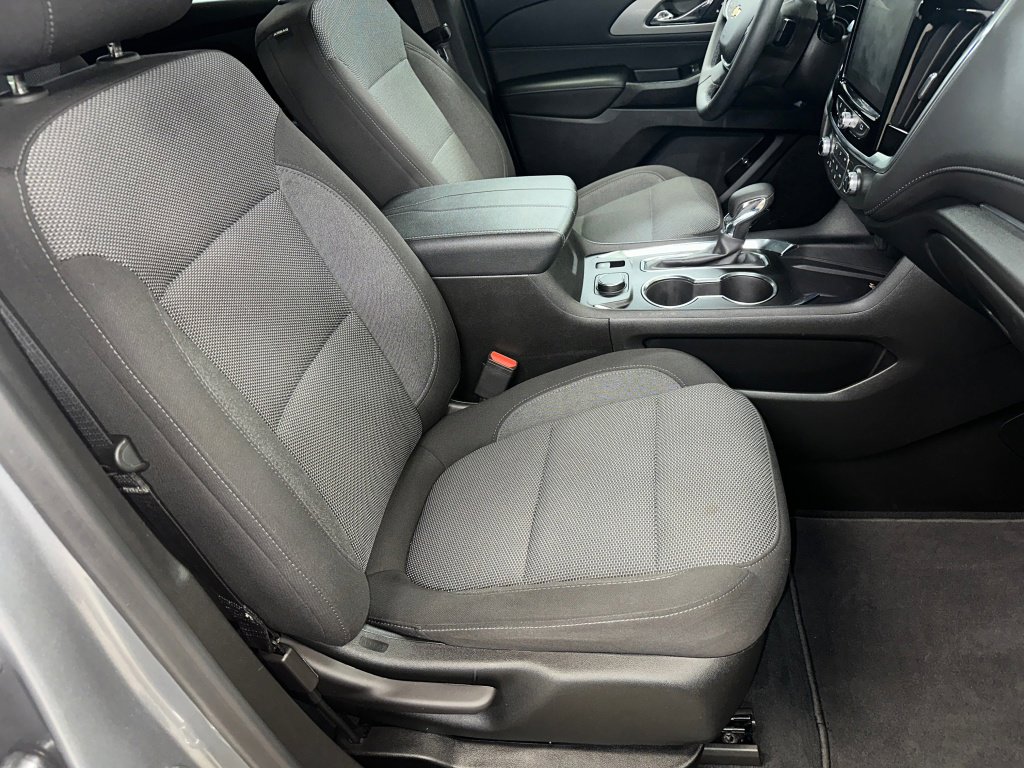 Certified 2023 Chevrolet Traverse LT image 35