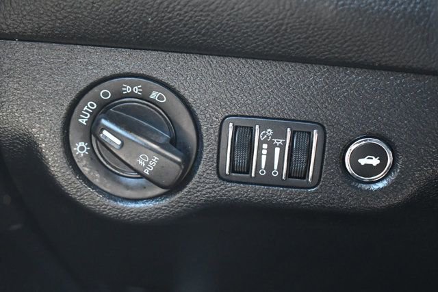 Used 2022 Dodge Challenger SXT w/ Blacktop Package image 32