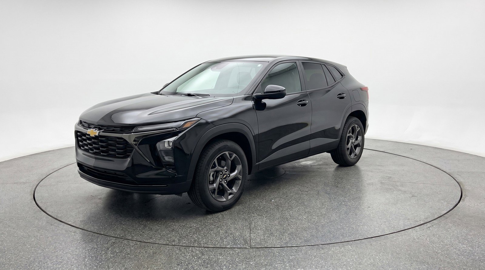 Used 2025 Chevrolet Trax LT w/ LT Convenience Package FWD image 3