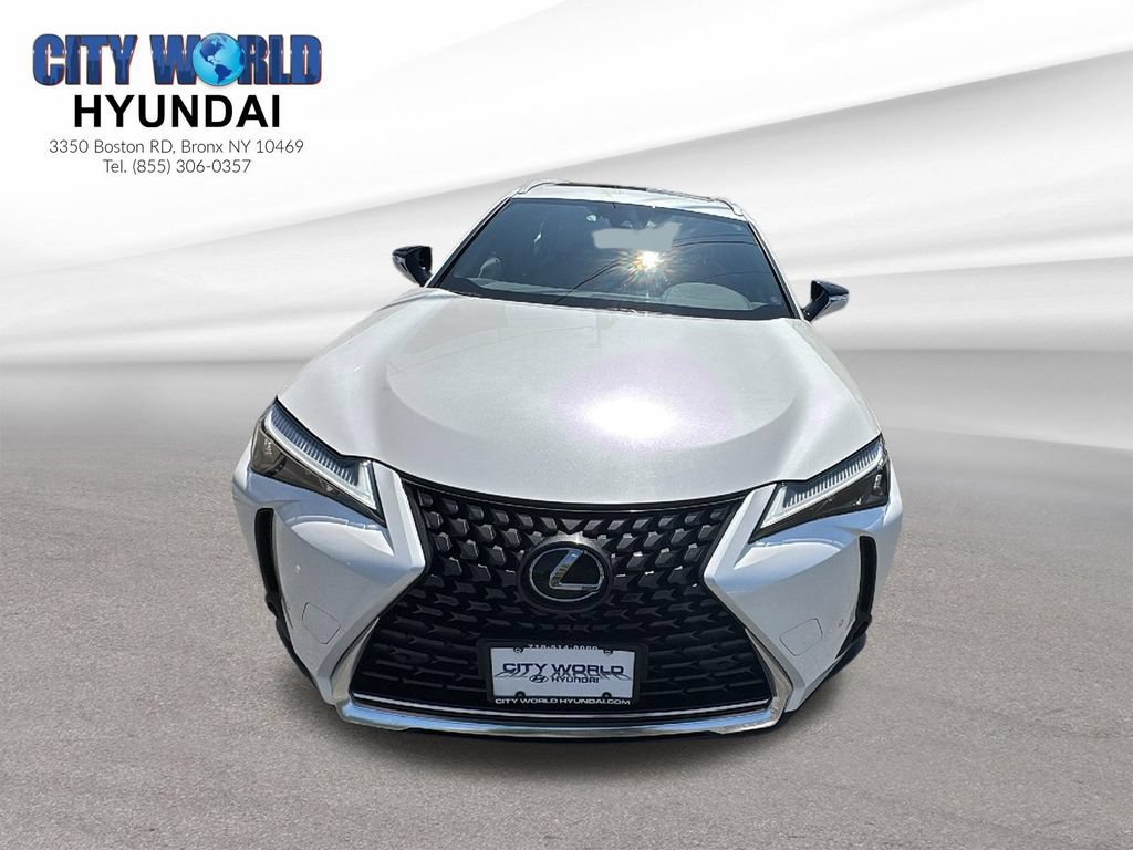 Used 2024 Lexus UX 250h AWD w/ Premium Package image 8