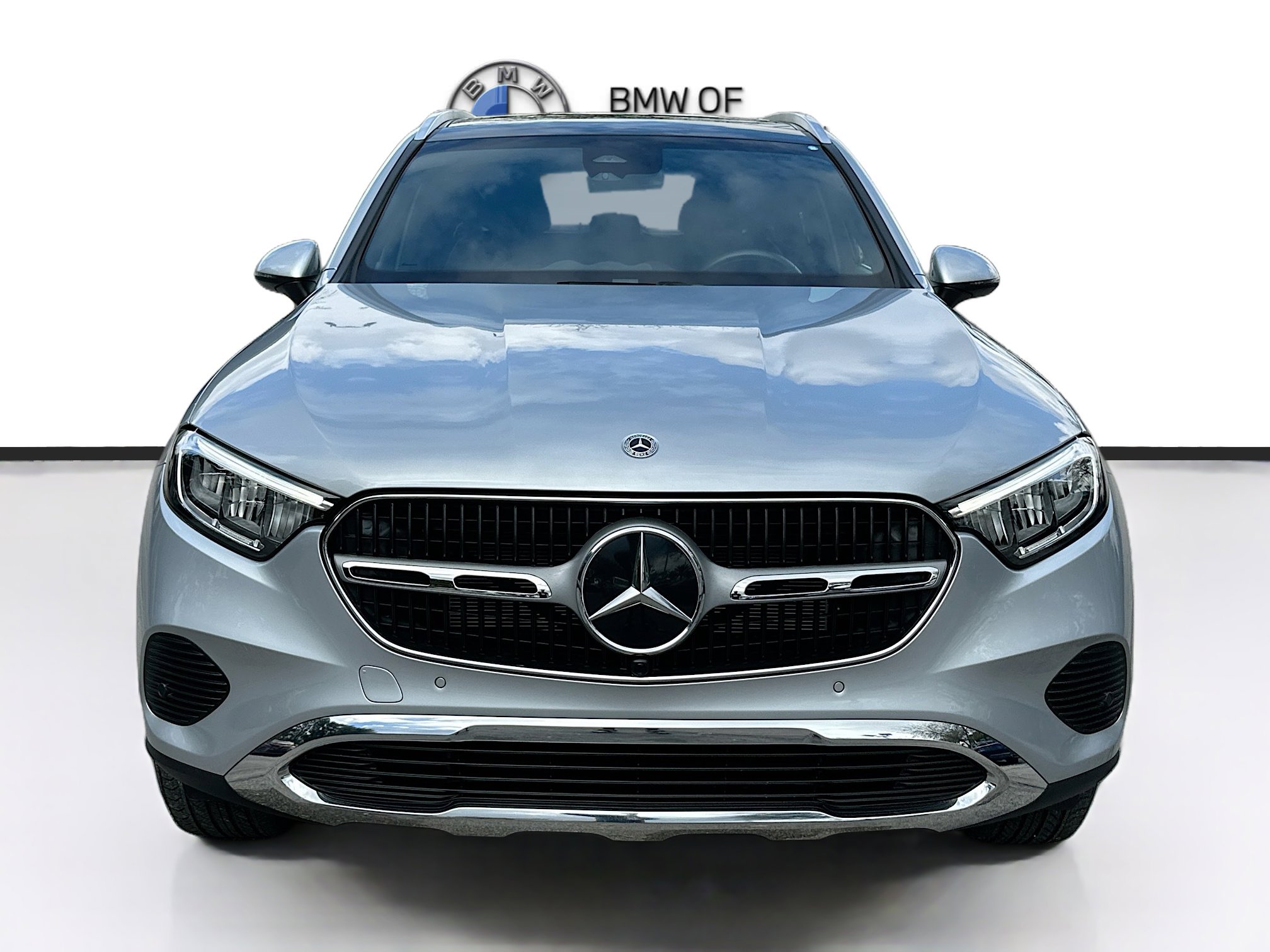 Used 2025 Mercedes-Benz GLC 300 GLC 300 image 2
