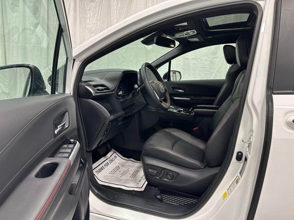 Used 2025 Toyota Sienna XSE image 10