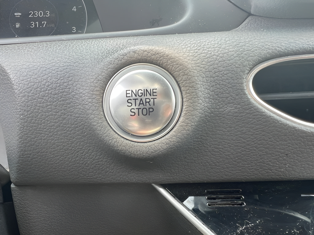 Used 2020 Hyundai Sonata SEL w/ Premium + Sunroof Package FWD image 23