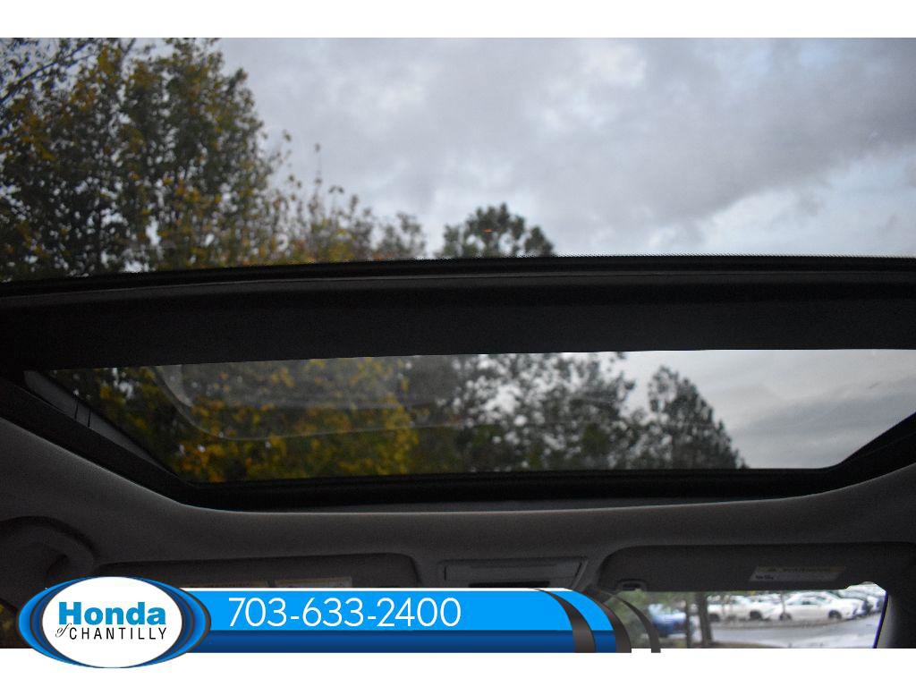 New 2025 Honda Pilot Touring image 22