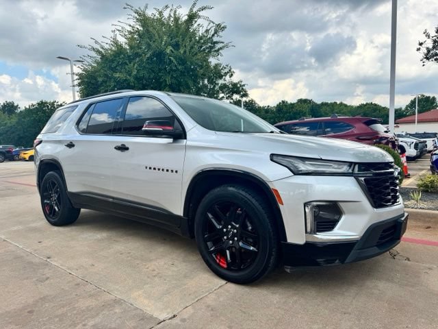 Used 2022 Chevrolet Traverse Premier w/ Redline Edition AWD/4WD image 11