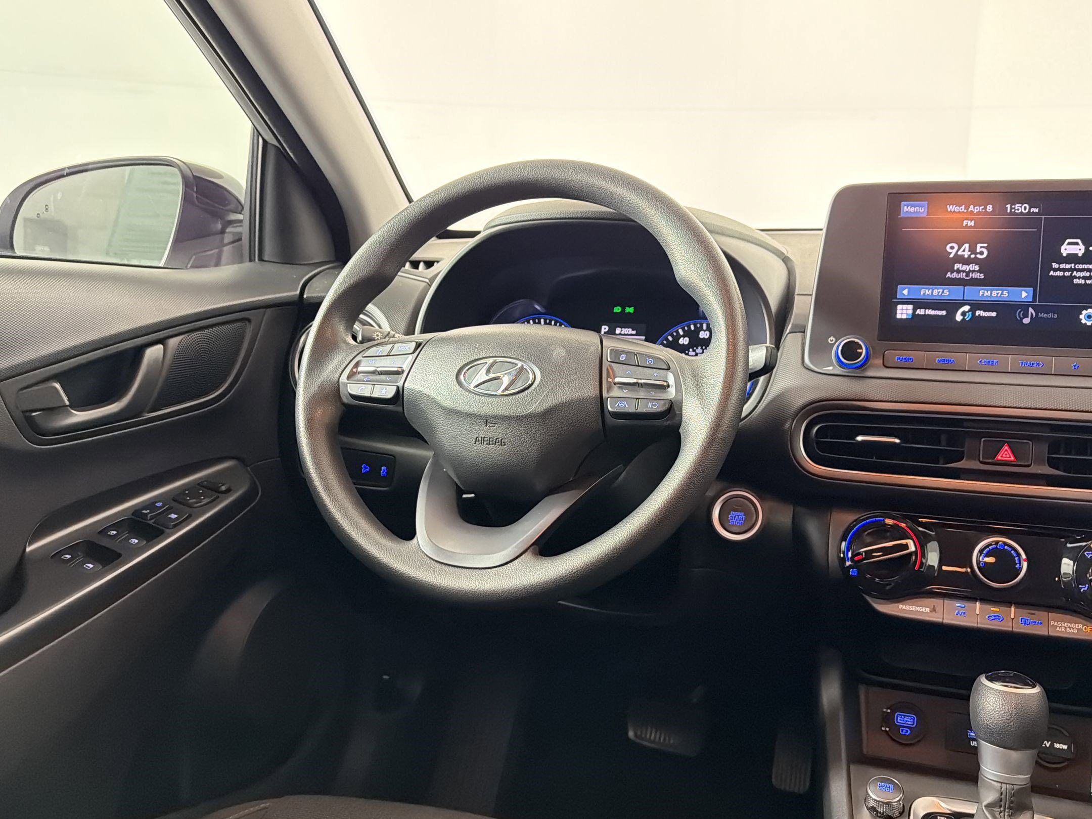 Used 2023 Hyundai Kona SEL w/ Cargo Package image 25