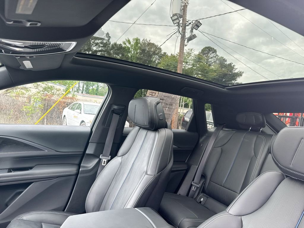 Used 2025 Cadillac Lyriq Sport AWD/4WD image 20