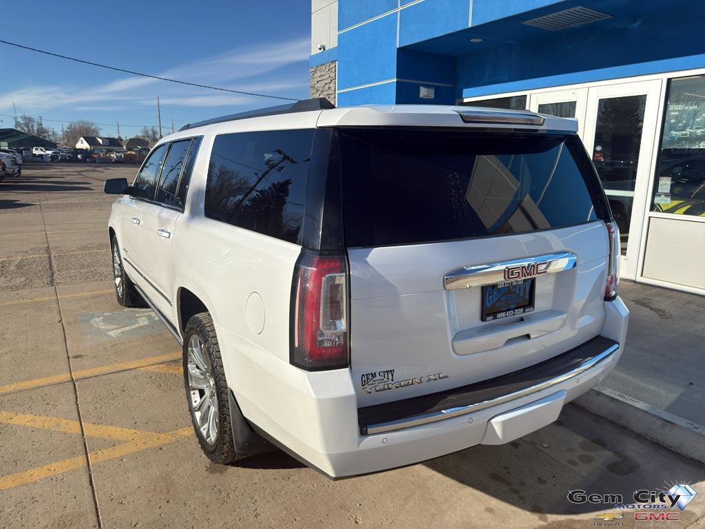 Used 2018 GMC Yukon XL Denali w/ Open Road Package AWD/4WD image 7