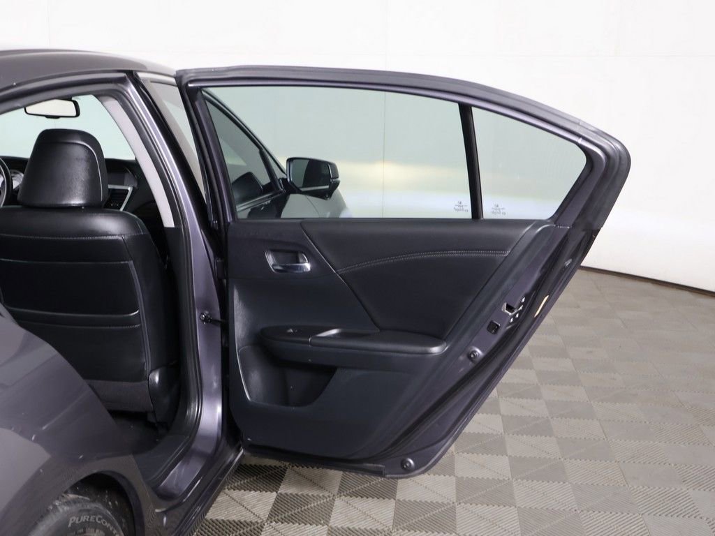Used 2016 Honda Accord EX-L image 20