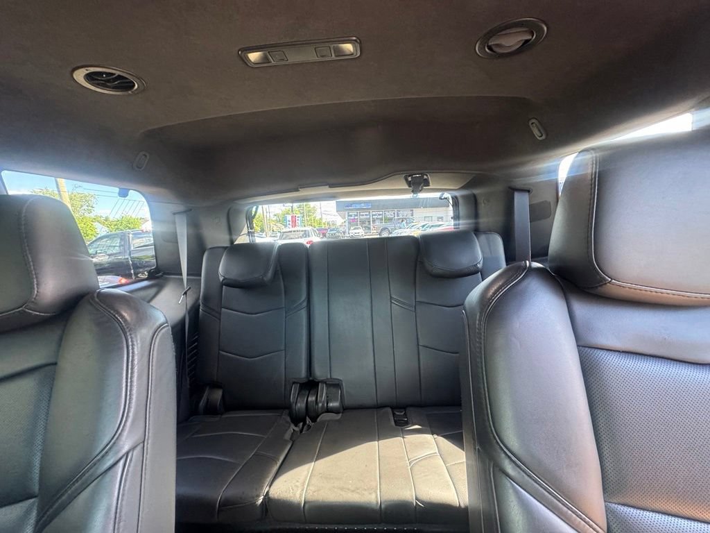 Used 2018 Cadillac Escalade Platinum AWD/4WD image 30