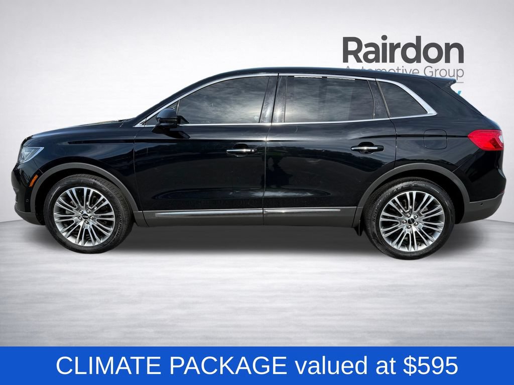 Used 2016 Lincoln MKX Reserve w/ Technology Package AWD/4WD image 4