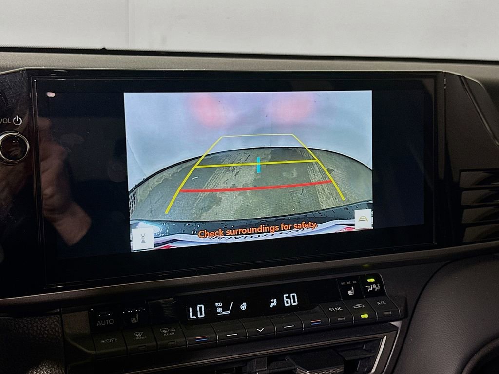 Used 2025 Toyota Camry XSE image 8