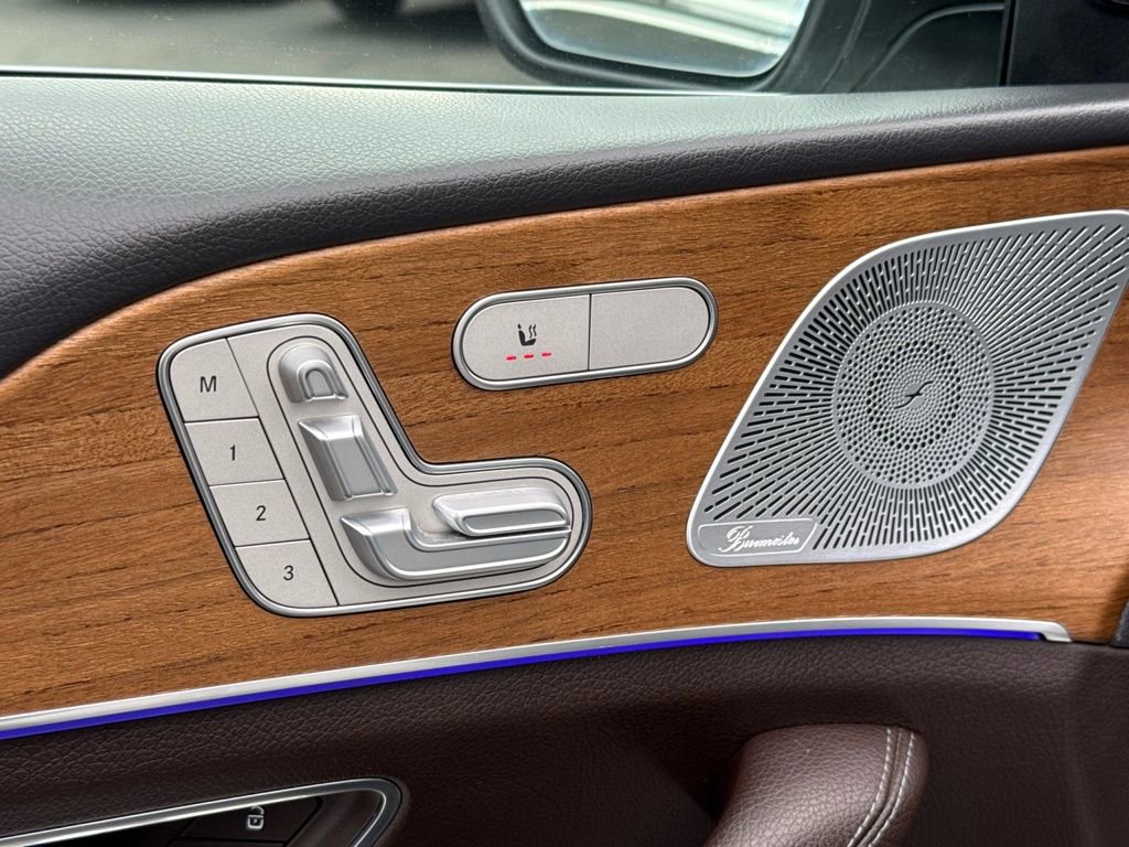 Used 2020 Mercedes-Benz GLE 350 4MATIC image 4