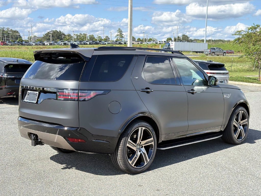New 2026 Land Rover Discovery Limited Edition AWD/4WD image 5