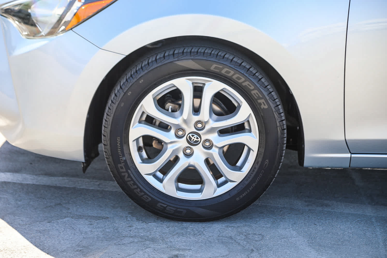 Used 2018 Toyota Yaris iA FWD image 10