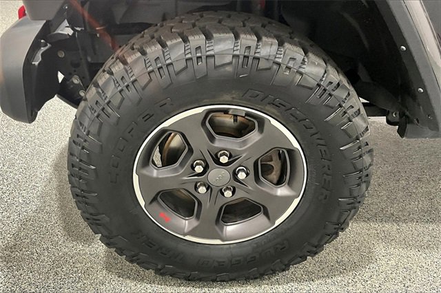 Used 2021 Jeep Gladiator Rubicon w/ Trailer Tow Package image 36
