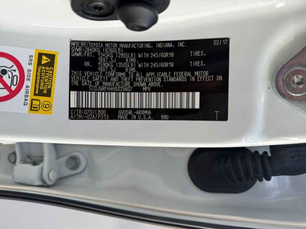 Used 2017 Toyota Highlander XLE image 20