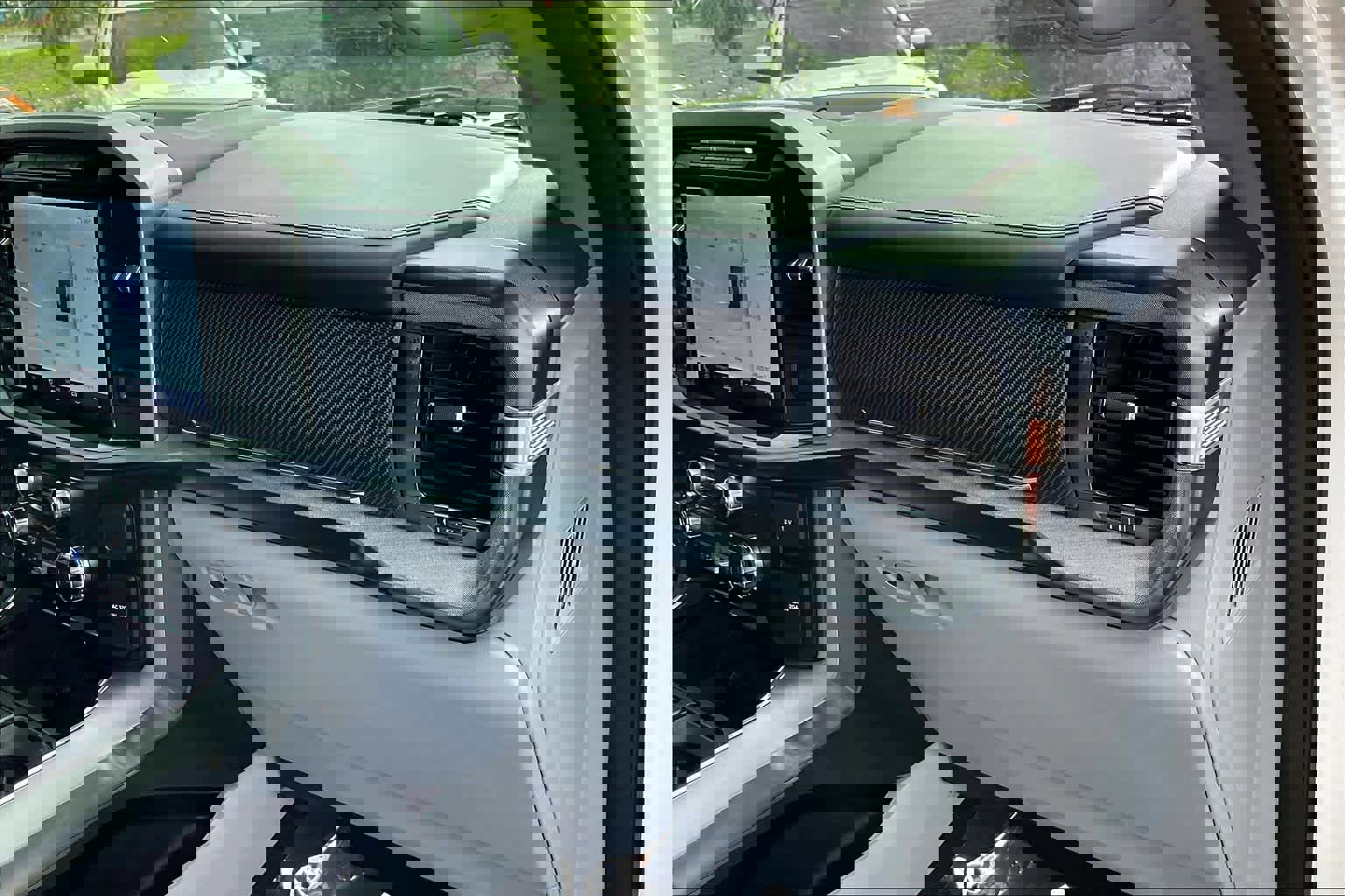 Used 2021 Ford F150 Limited image 16