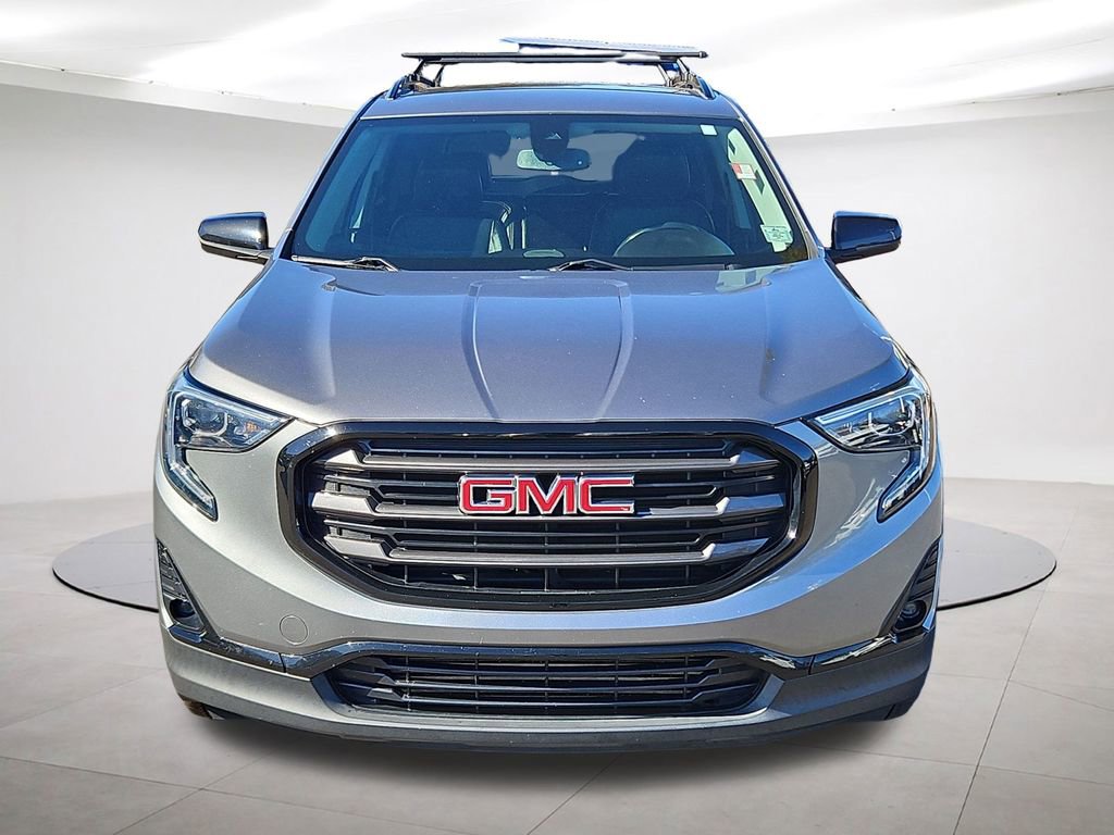 Used 2020 GMC Terrain SLT w/ Preferred Package image 2