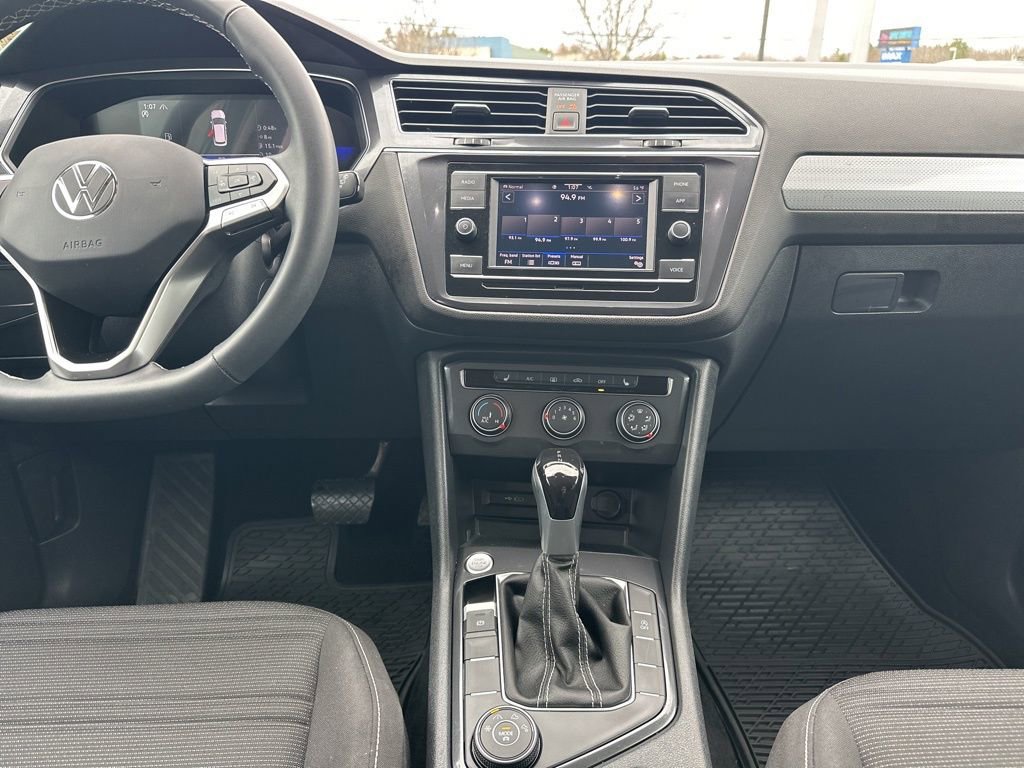 Used 2024 Volkswagen Tiguan S image 19