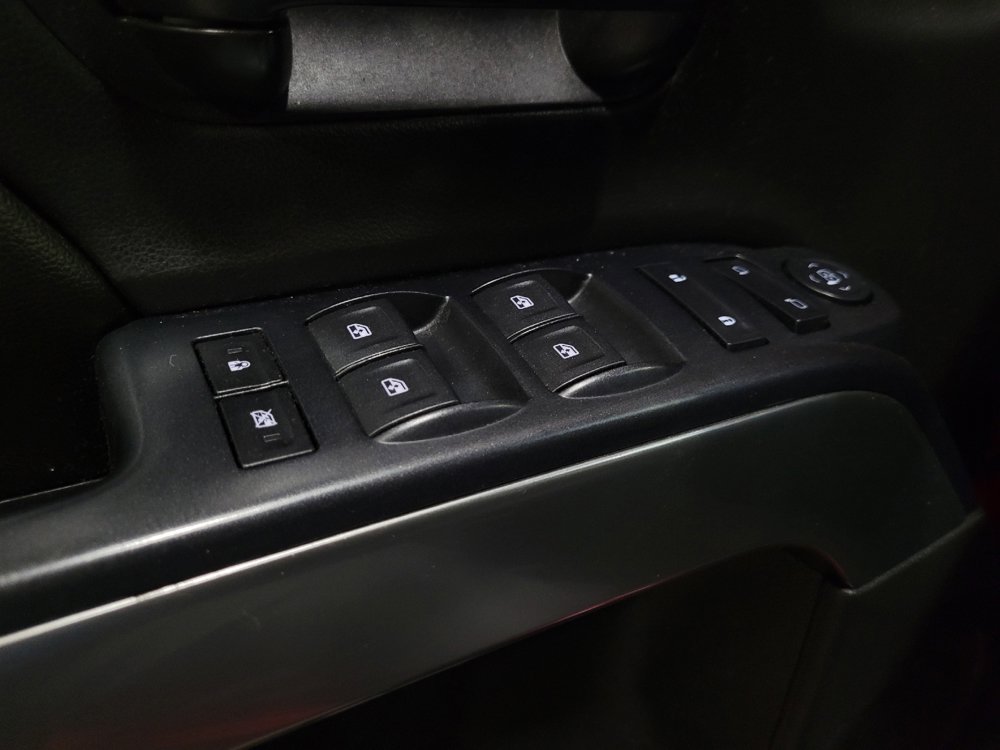 Used 2017 Chevrolet Silverado 1500 LT AWD/4WD image 27