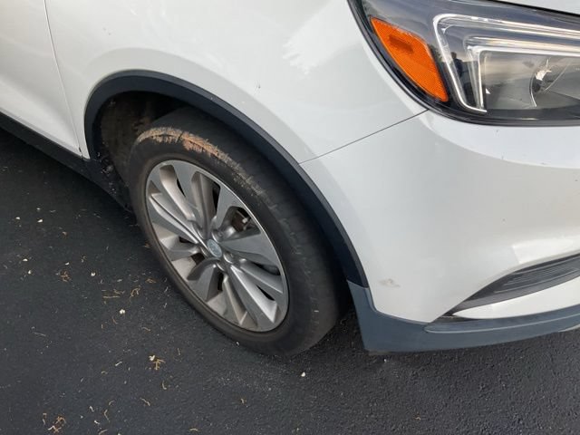Used 2019 Buick Encore Preferred FWD image 2