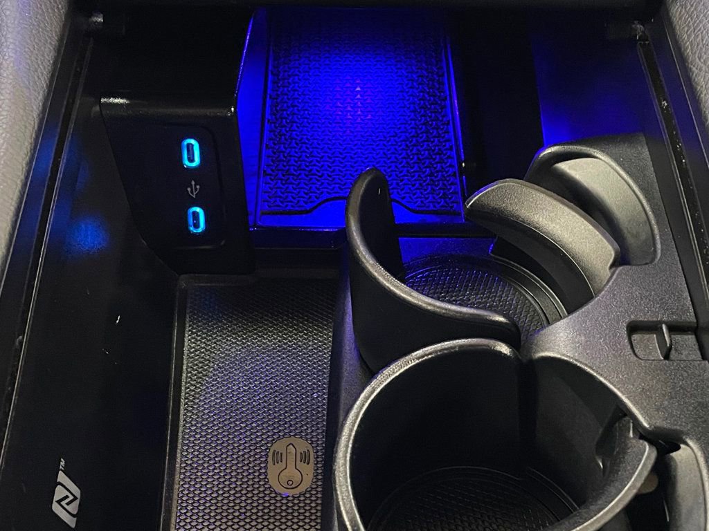 Used 2022 Mercedes-Benz EQS 580 4MATIC Sedan image 39