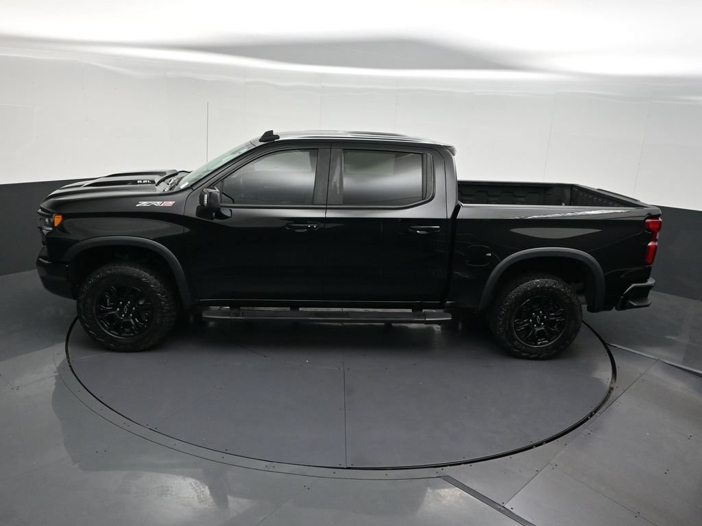 Used 2023 Chevrolet Silverado 1500 ZR2 w/ Technology Package AWD/4WD image 21